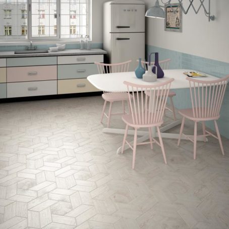 311_hexawood_grey_kitchen